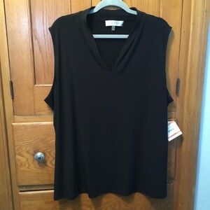 Kasper-  Black Sleeveless V neck knit top. NWT